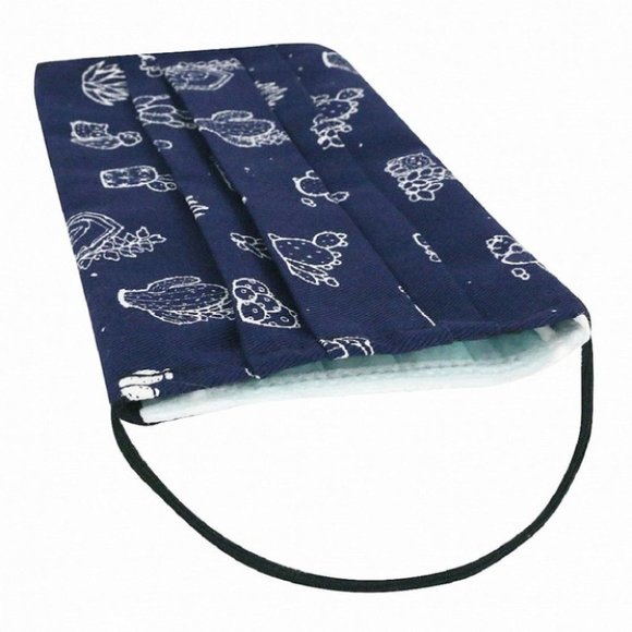 Strawberry Face Mask W/ Disposable Filter Pocket - Picture 3 of 13